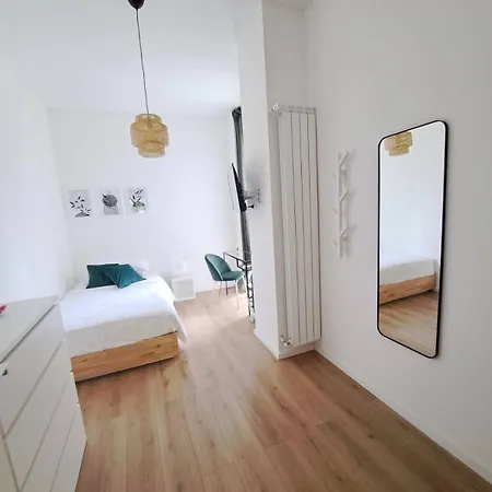 Il Balcone Nel Parco - Stanze Con Bagno Privato Guest house