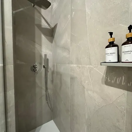 Il Balcone Nel Parco - Stanze Con Bagno Privato San Donato Milanese
